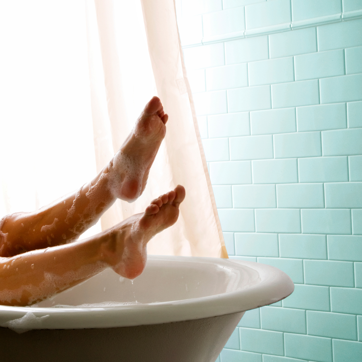 SUN SILK - Goat Milk & Oat Bath Creamer - soft, silky bath for beautifully calm skin